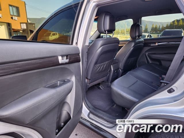 Kia Sorento R топовая версия, 2011 17