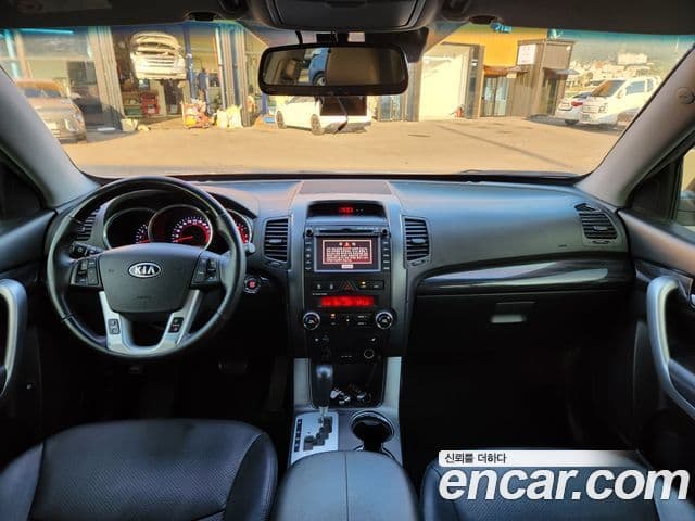 Kia Sorento R топовая версия, 2011 20