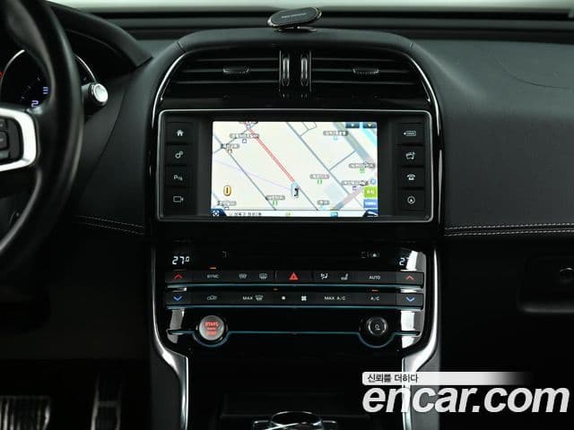 Jaguar XE 3.0 SC S, 2016 14