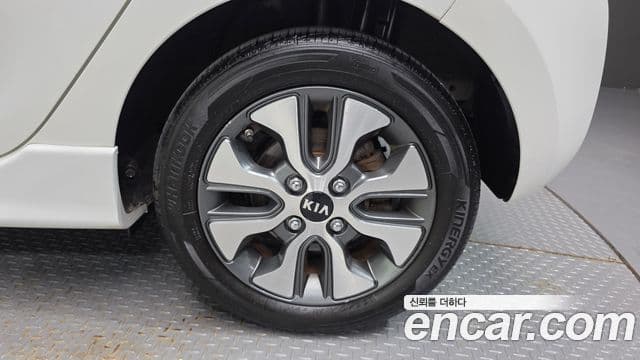 Kia The / новый New Morning Luxury, 2016 все фото