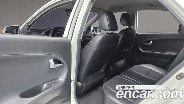 Kia The / новый New Morning Luxury, 2016 18