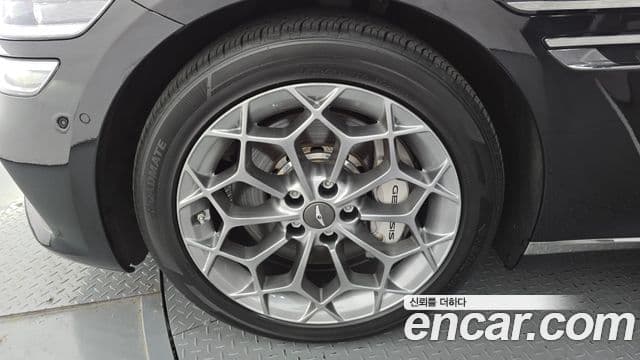 Genesis G80 (RG3) бензин 3.5 турбо AWD, 2021 все фото