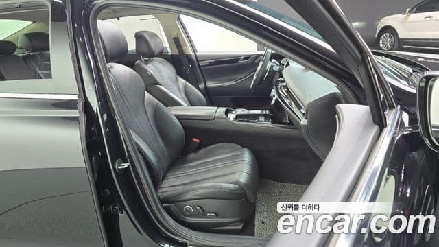 Genesis G80 (RG3) бензин 3.5 турбо AWD, 2021 12