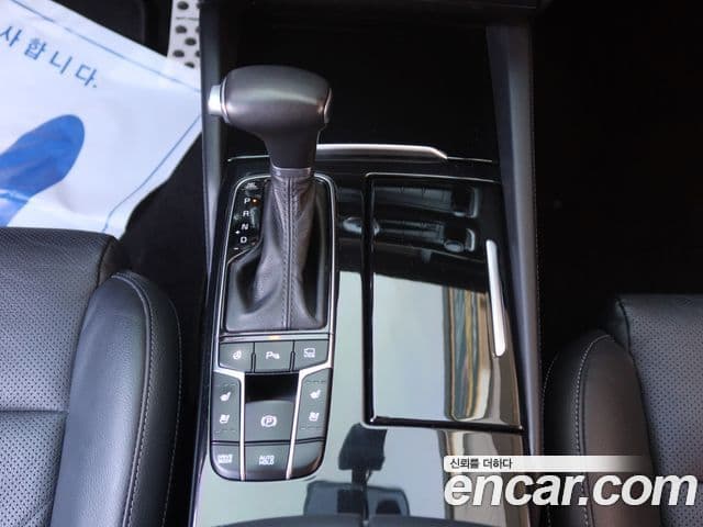 Kia All New K7 гибрид Noblesse, 2018 11