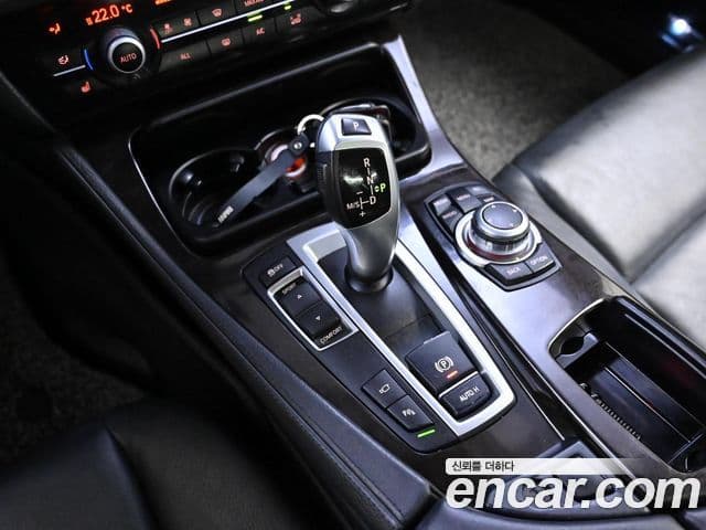 BMW 5시리즈 (F10), 2013 9