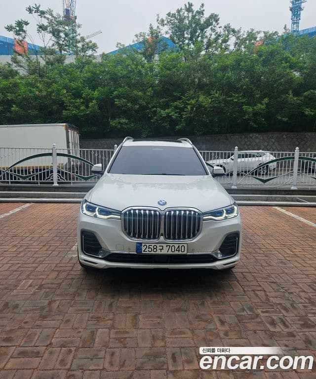 BMW X7 (G07) xDrive 40d Design Pure Excellence 7인승, 2021 3