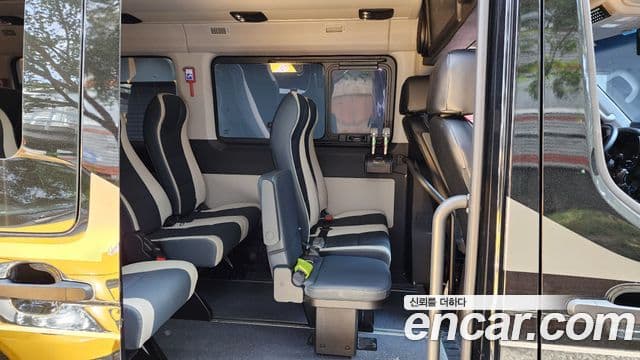 Hyundai 쏠라티 Luxury, 2023 12