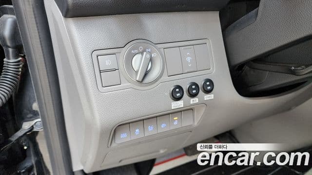 Hyundai 쏠라티 Luxury, 2023 18