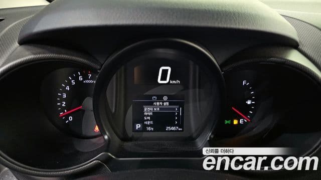 Kia The / новый New Ray Signature, 2021 8