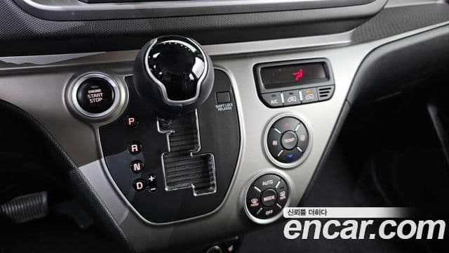 Kia The / новый New Ray Signature, 2021 9