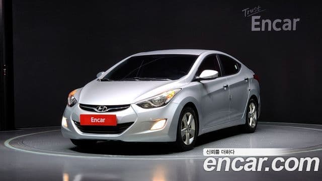 Hyundai Avante MD Premier, 2012 1