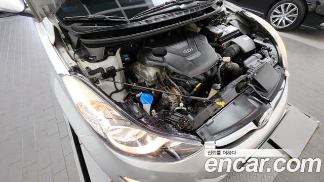 Hyundai Avante MD Premier, 2012 6