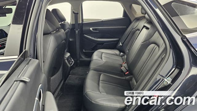 Hyundai Sonata (DN8) Premium Family, 2021 12