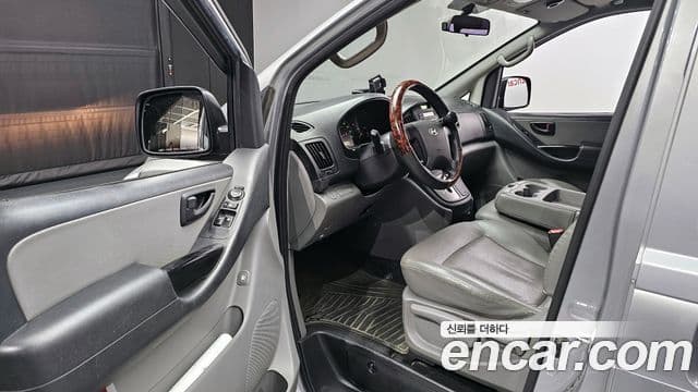 Hyundai Grand Starex CVX Deluxe, 2014 11