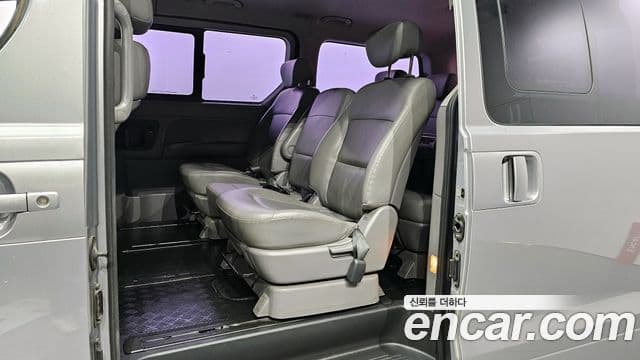 Hyundai Grand Starex CVX Deluxe, 2014 12