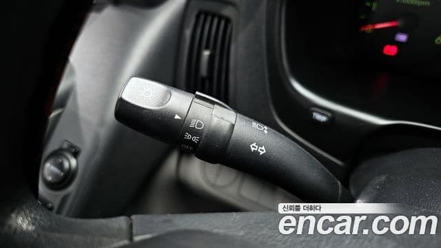 Hyundai Grand Starex CVX Deluxe, 2014 17