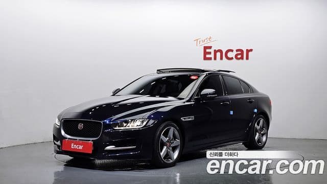 Jaguar XE 20d R스포츠, 2016 1