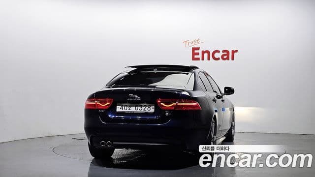 Jaguar XE 20d R스포츠, 2016 4