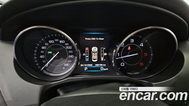 Jaguar XE 20d R스포츠, 2016 8