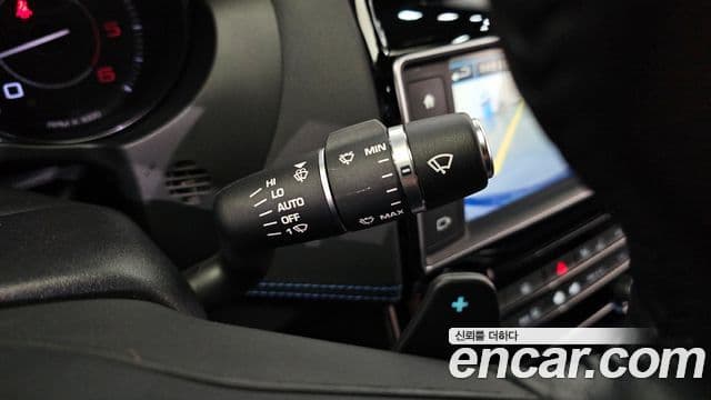 Jaguar XE 20d R스포츠, 2016 15