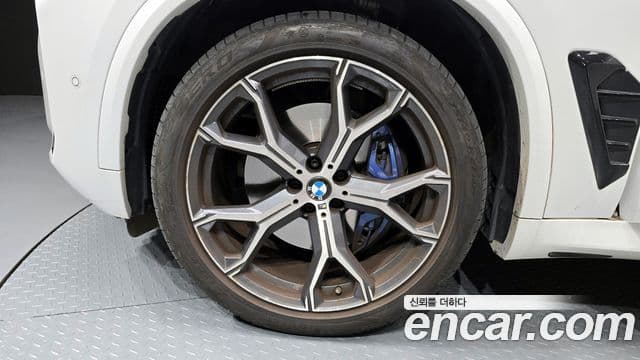 BMW X5 (G05) xDrive 40i M Sport, 2024 все фото