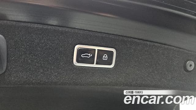 Genesis G90 (RS4) бензин 3.5 турбо e-S/C AWD LWB, 2022 20