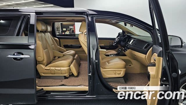 Kia All New Carnival President, 2017 11