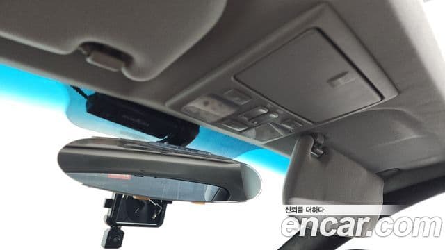 Hyundai 투스카니 люксовая версия, 2006 18