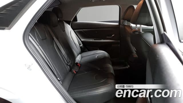 Hyundai Avante гибрид (CN7) Modern, 2021 12