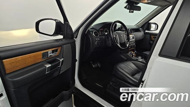 Land Rover Discovery 4 3.0 SDV6 SE, 2014 10