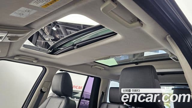 Land Rover Discovery 4 3.0 SDV6 SE, 2014 19