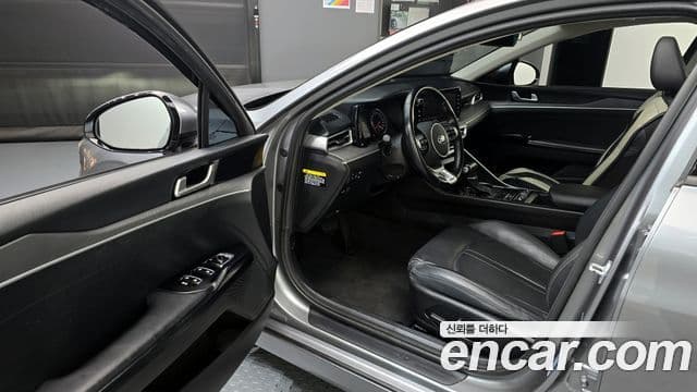 Kia K5 3세대 Trendy, 2020 10