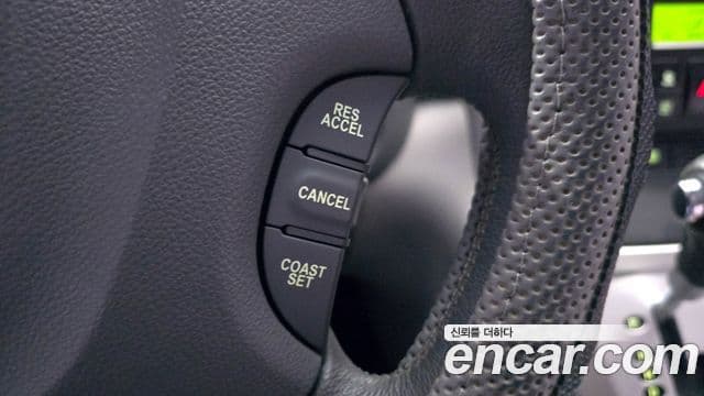 Kia Carnival R Premium, 2012 19