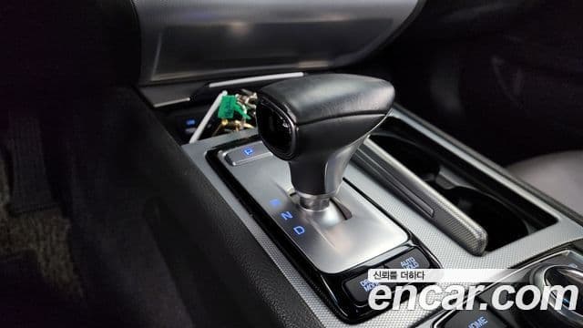 Genesis G80 Premium Luxury, 2017 9