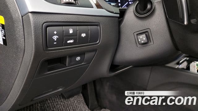 Genesis G80 Premium Luxury, 2017 16