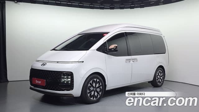 Hyundai Staria лимузин, 2023 1