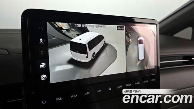 Hyundai Staria лимузин, 2023 13