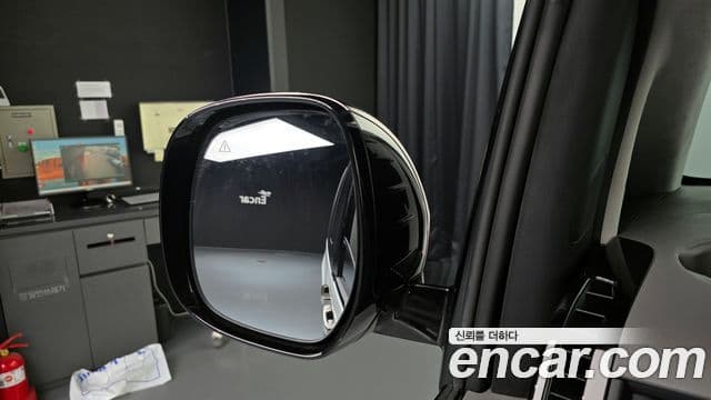 Hyundai Staria лимузин, 2023 16