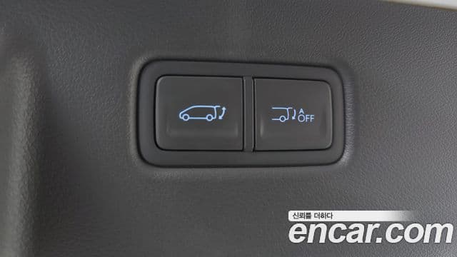 Hyundai Staria лимузин, 2023 18