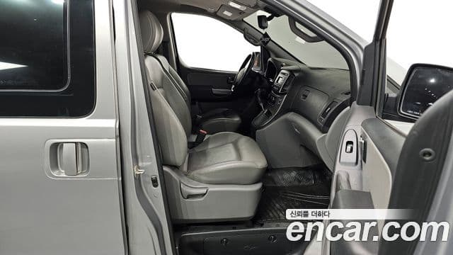 Hyundai The / новый New Grand Starex Modern, 2019 11