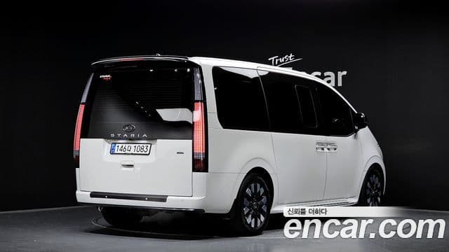 Hyundai Staria Inspiration, 2024 2