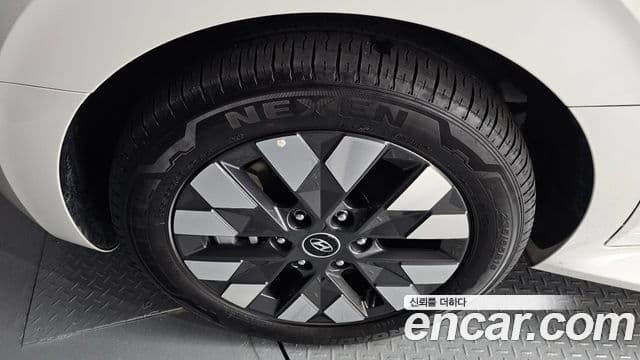 Hyundai Staria Inspiration, 2024 все фото