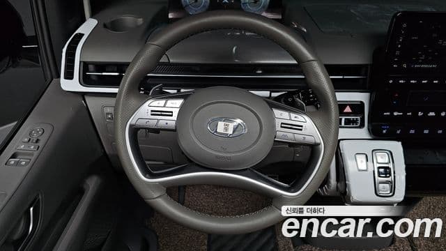 Hyundai Staria Inspiration, 2024 13