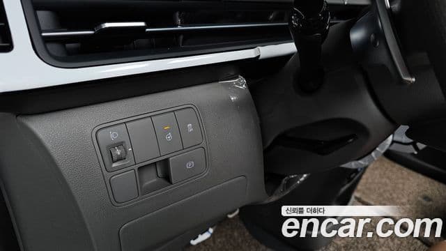 Hyundai Staria Inspiration, 2024 16