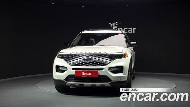 Ford Explorer 6세대 3.0 Platinum 4WD, 2022 3