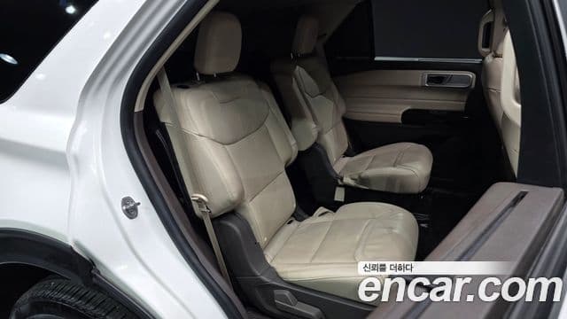 Ford Explorer 6세대 3.0 Platinum 4WD, 2022 11