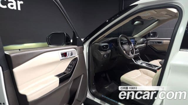 Ford Explorer 6세대 3.0 Platinum 4WD, 2022 12