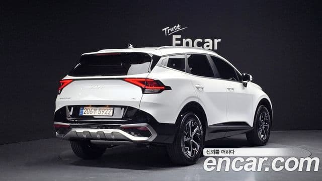 Kia Sportage 5세대 гибрид Signature 2WD, 2024 2