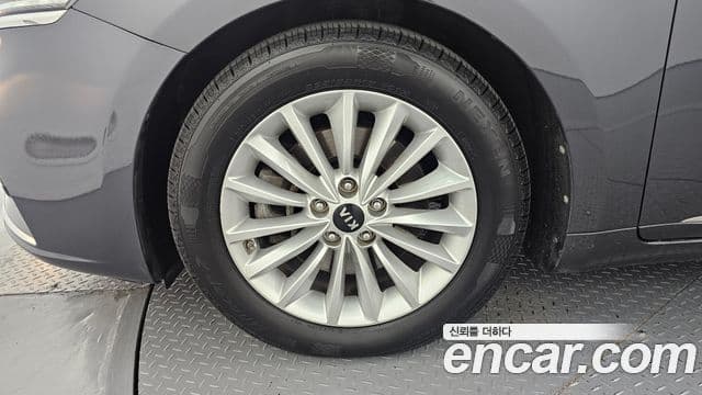 Kia All New K7 3.0 LPI Luxury (арендный автомобиль), 2018 все фото