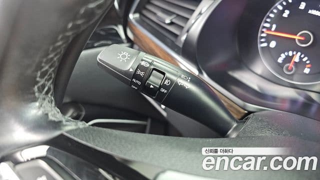 Kia All New K7 3.0 LPI Luxury (арендный автомобиль), 2018 18